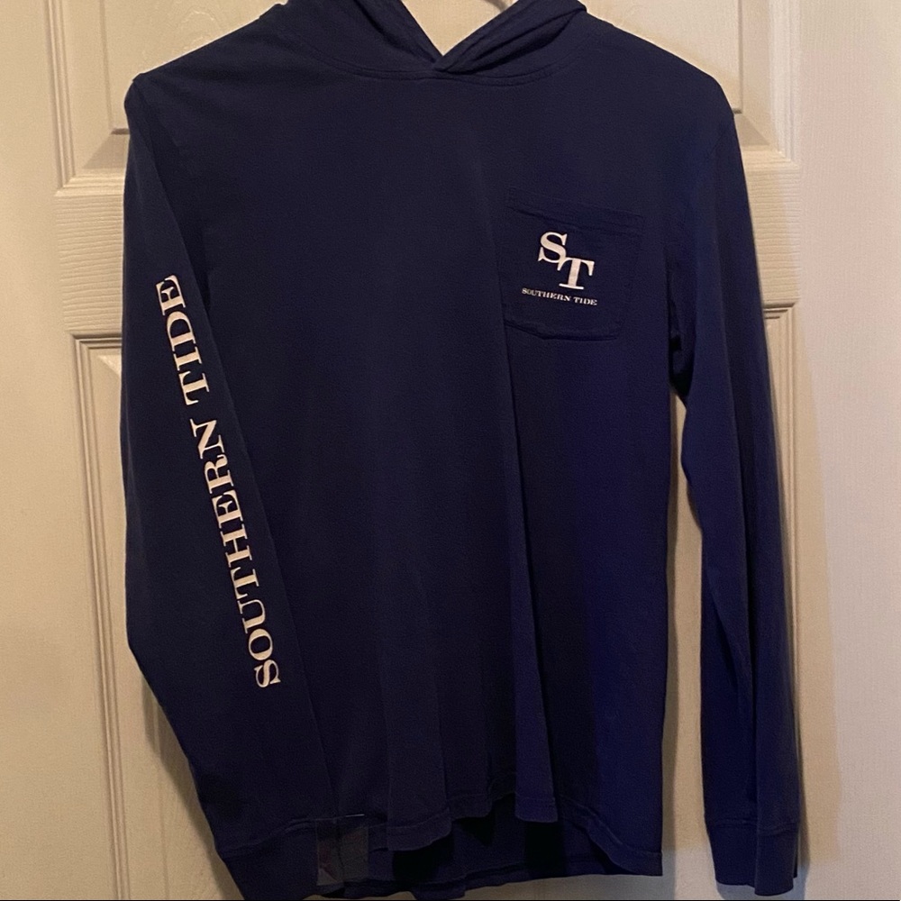 Young Men’s Southern Tide hoodie size youth XL